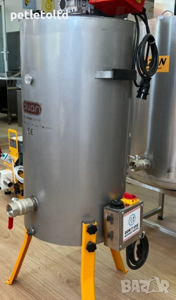 Машина за крем мед и/или инвертиран сироп, тип матуратор с подгрев и бъркалка 150 КГ / 110 Л, снимка 1