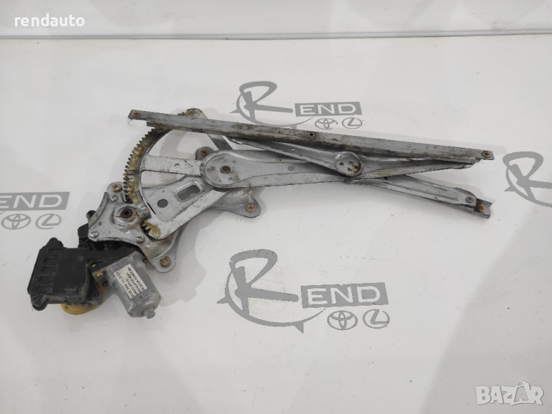 Преден десен стъклоповдигач Toyota Corolla Verso 2004-2009 69810-0F010, снимка 1