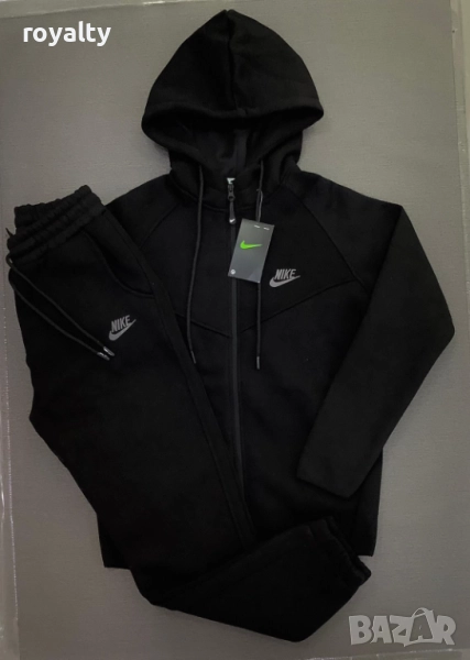 Nike черен дамски ватиран екип , снимка 1