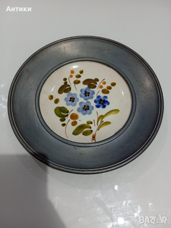 Колекционерска чиния за стена маркирана, снимка 1