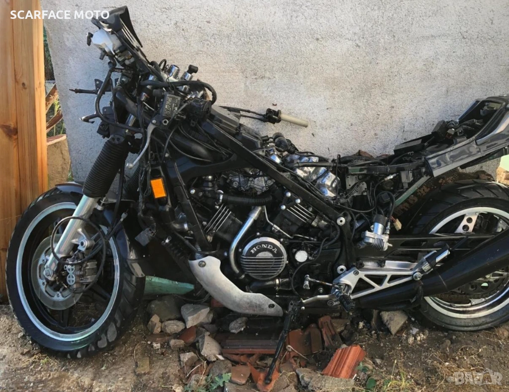 Мотор HONDA VF 1000 F2 1985 само на части, снимка 1