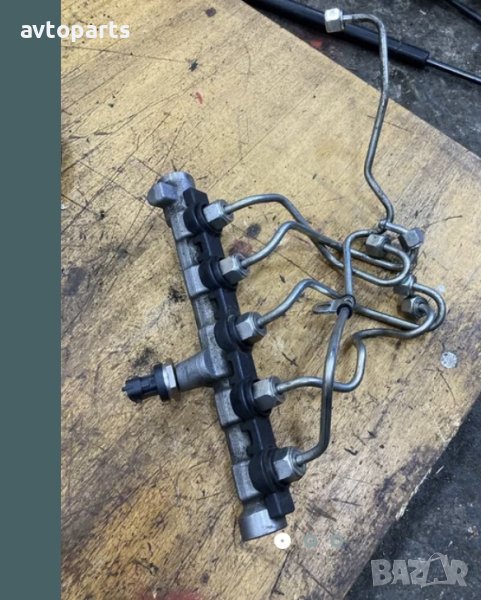 Opel Movano Master 2014година 2.3dci 125кс Горивна рейка с датчик, снимка 1