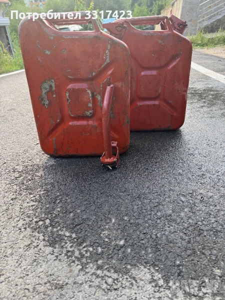 Старинни Туби за бензин 20 литра, снимка 1