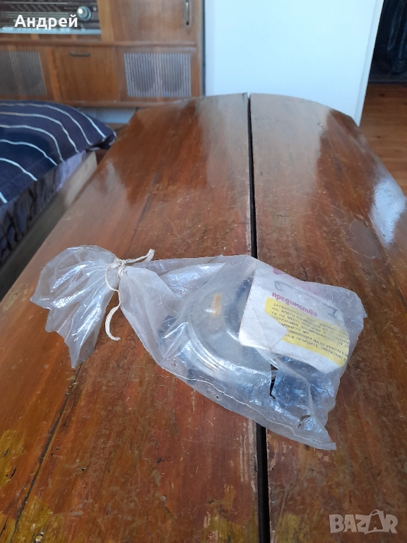 Стари затварачки за Буркани Омния #3, снимка 1