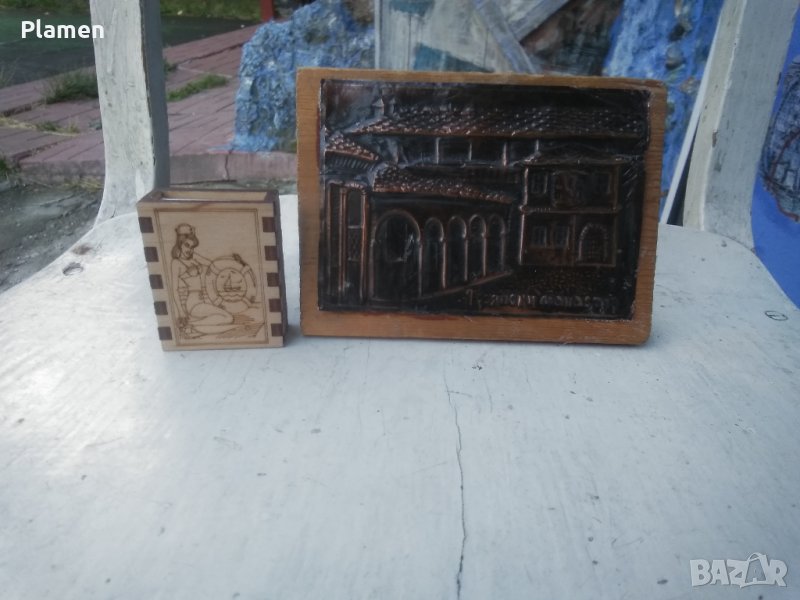 Кибрит в дървена кутия и медно пано върху дърво, снимка 1