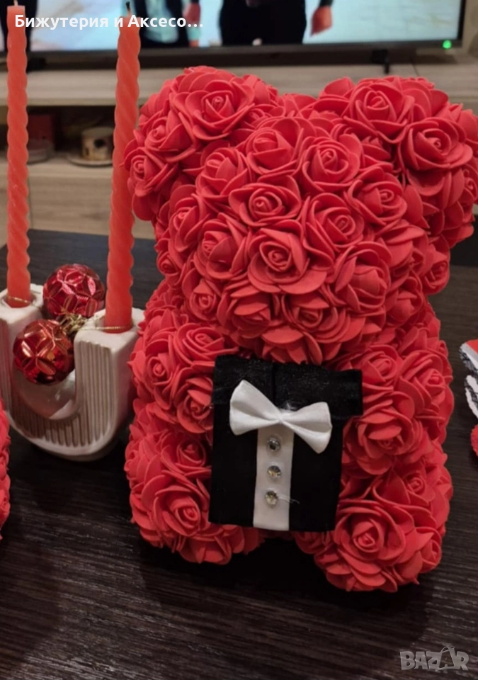 Подаръчни мечета от декоративни рози, снимка 1