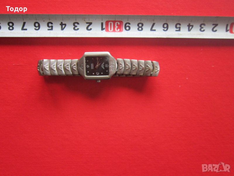 Дамски часвник Джорджио Армани , снимка 1