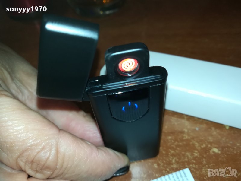 usb метална запалка с реотан 2411202225, снимка 1