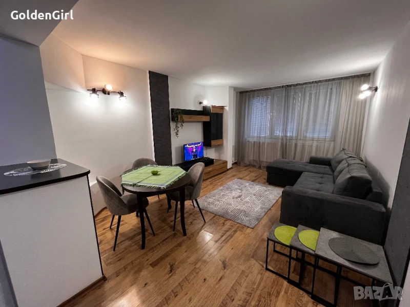 Дава се под наем 2-стаен апартамент в центъра на гр. Пернин, снимка 1