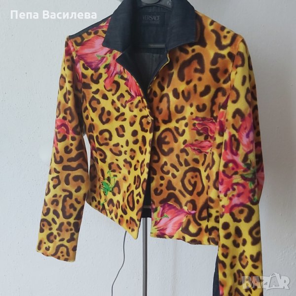Дамско сако на Versace , снимка 1