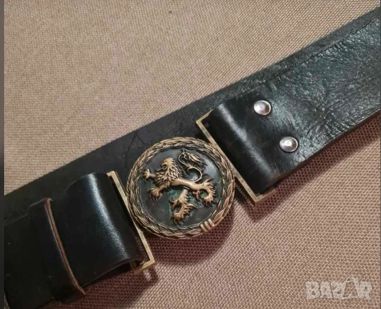 Стар военен кожен колан с лъв от 70те години  армейски, снимка 1