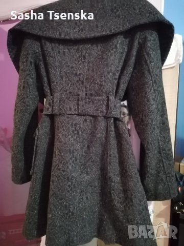 Дамско късо палто, снимка 2 - Палта, манта - 31928844