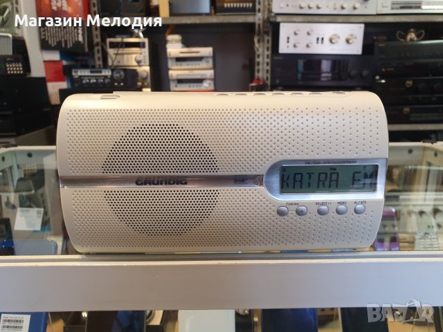 Радио Grundig Music 51 DAB+ В отлично техническо и визуално състояние.