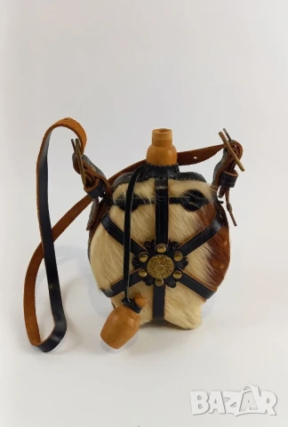 Дървена бъклица, облечена в кожа с козина, снимка 3 - Други - 50526904