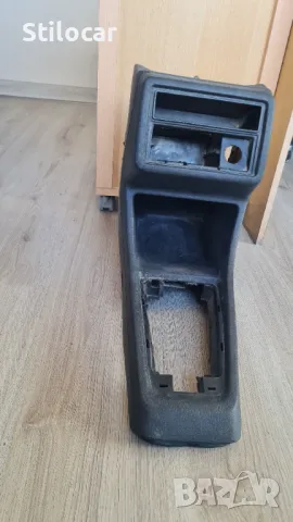 Барче/централна конзола/ VW Golf 2, VW Jetta 2