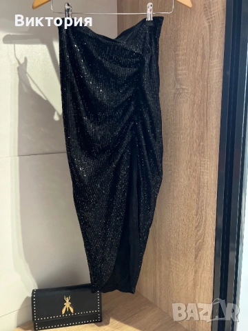 Черен Сет с пайети топ и пола , снимка 4 - Комплекти - 53053857