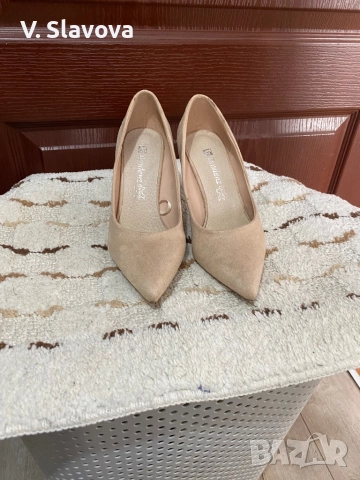 Обувки с ток