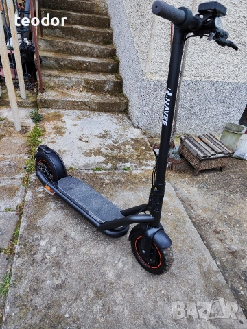 Тротинетка Navee N65