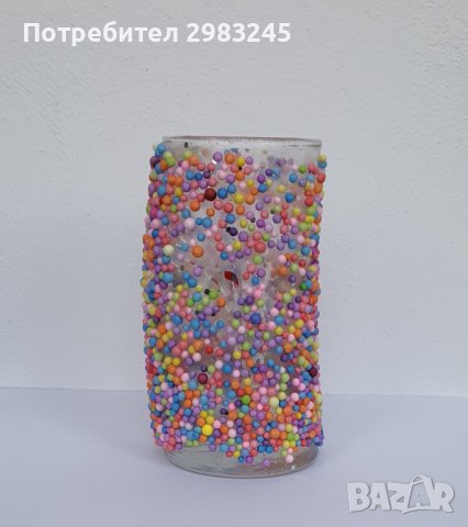Стъклена чаша декорирана с цветни топченца , снимка 1 - Декорация за дома - 42114244