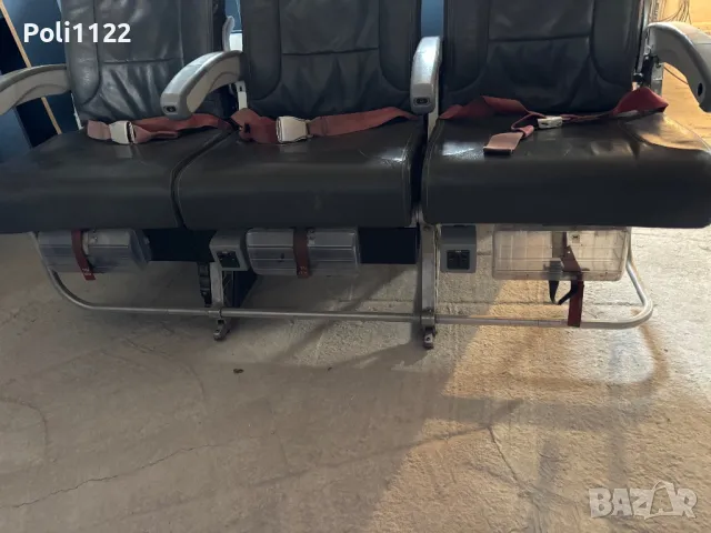 Самолетни седалки, снимка 2 - Антикварни и старинни предмети - 49313522