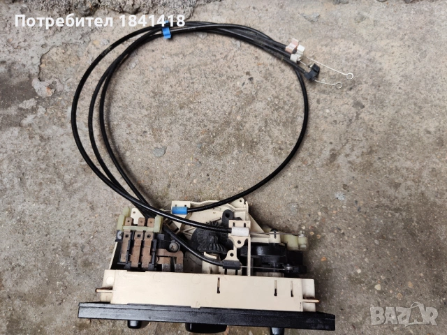 Ауди 80 Б3, 1.8 бензин на части, снимка 17 - Части - 53601266