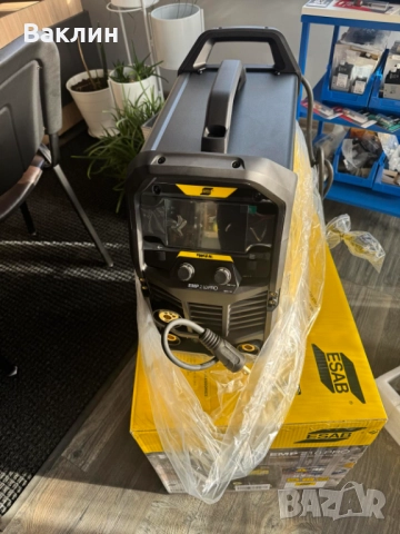 Заваръчен инвертор ESAB Rogue EMP 210 Pro, снимка 5 - Други машини и части - 52237813