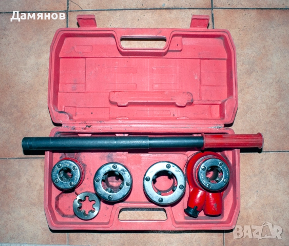 Плашки комплект за водопроводни резби