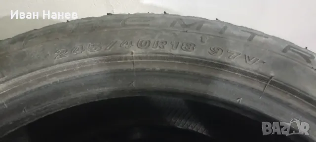 Maxxis 245/40/R18 зимни, снимка 8 - Гуми и джанти - 50251549