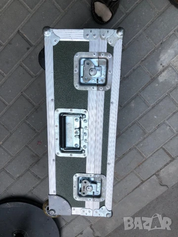 Специален куфар, снимка 5 - Куфари - 50655460