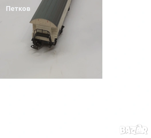 Хладилен вагон четириосен Piko мащаб H0, снимка 6 - Колекции - 53277043