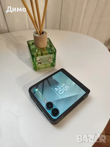 Samsung Galaxy Flip 7 12 Ram 256 Rom като нов