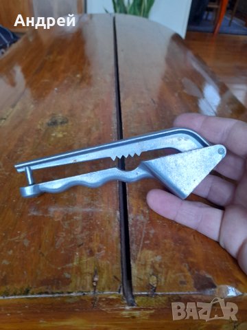 Стара алуминиева преса за чесън #5, снимка 4 - Други ценни предмети - 39914883