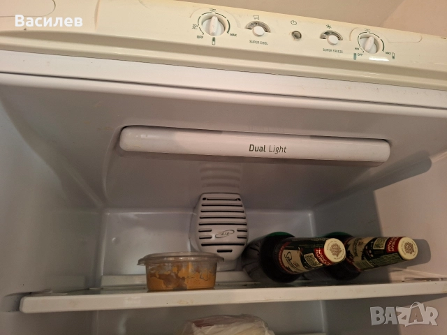 Хладилник Ariston на части ., снимка 3 - Хладилници - 52549094