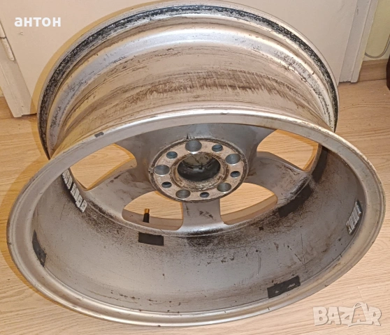 4 джанти и тасове Ауди А5., снимка 2 - Гуми и джанти - 54011667