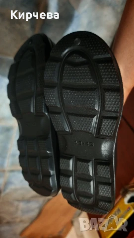 неплъзгащи се работни обувки , снимка 4 - Ежедневни обувки - 51275213