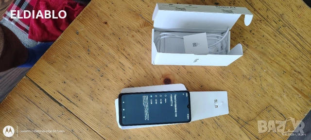 Здравейте продавам телефон redmi a3 