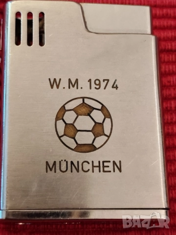 Стара газова запалка SAROME, световно по футбол 1974 г W. Germany. , снимка 6 - Запалки - 51639801