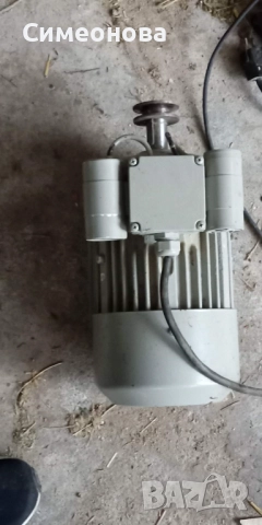 Електромотор Елпром Троян 2.2кв, снимка 2 - Електродвигатели - 52810207