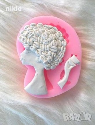 Жена с коса от зърна кафе и чаша силиконов молд форма фондан гипс шоколад декор, снимка 2 - Форми - 37277487