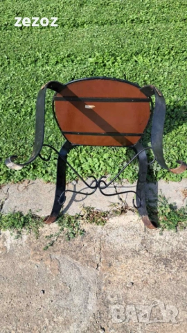 Стол винтидж- метал и дърво, снимка 10 - Столове - 51720346