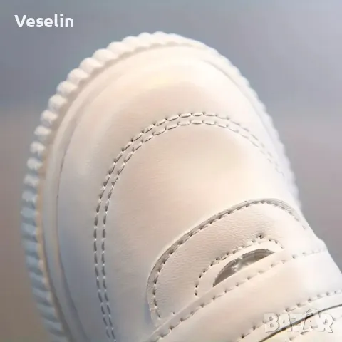 Детски спортни обувки - размер 21, снимка 3 - Детски обувки - 47932174