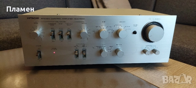 Hitachi HCA-7500 предусилвател