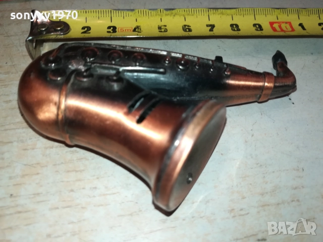 САКСОФОН-ЗАПАЛКА ЗА КОЛЕКЦИЯ 2508251904, снимка 4 - Антикварни и старинни предмети - 51487147