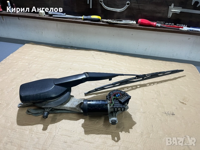 Механизма на чистачката за Mercedes E-class W210