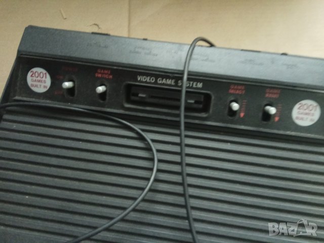 Продавам стара телевизионна игра 2600 Video Computer, снимка 8 - Други игри и конзоли - 30728091
