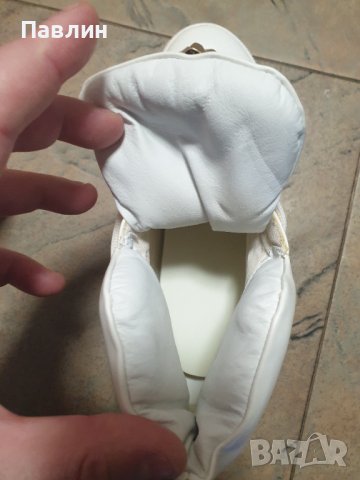 Бели дамски обувки, снимка 3 - Маратонки - 40039218