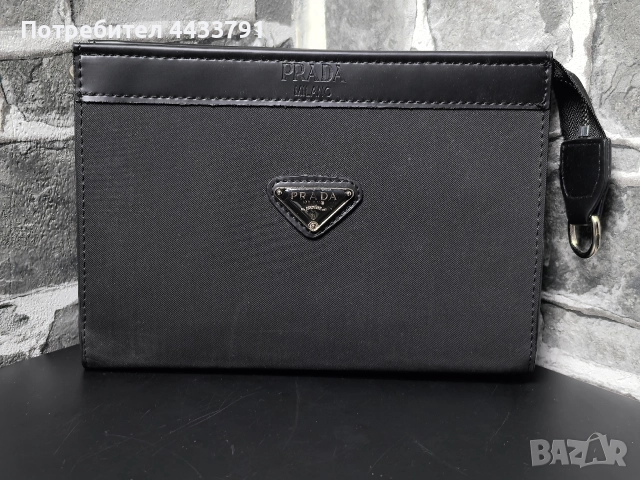 Prada чанта тип плик , снимка 2 - Чанти - 52830780