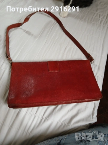 Продавам нова кожена чанта, червена, снимка 2 - Чанти - 54350320