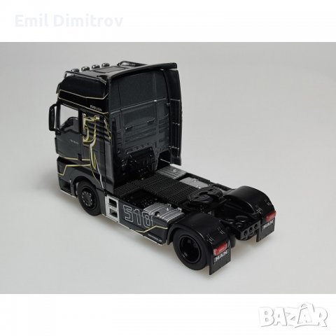 Умален модел на MAN TGX, в мащаб 1:43, снимка 11 - Колекции - 33814539