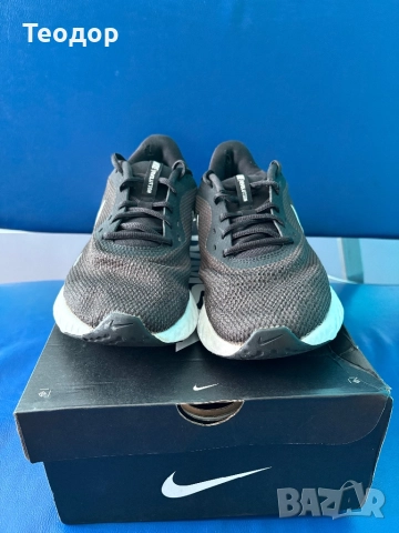 Nike Revolution , снимка 4 - Спортни обувки - 52254606